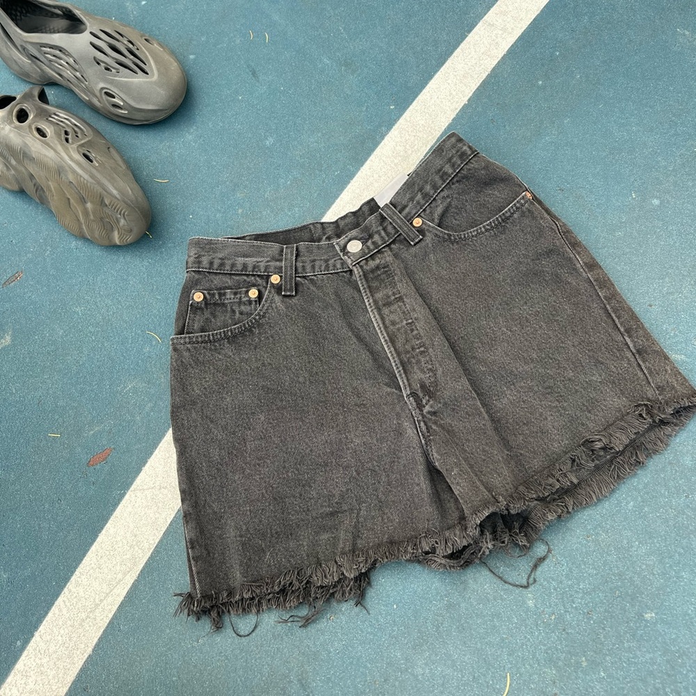 Classic Black Levi Denim Shorts